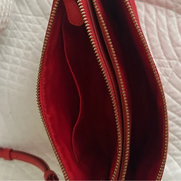 Coach Red Crossbody Bag Sleek Modern Design - Picture 10 of 15